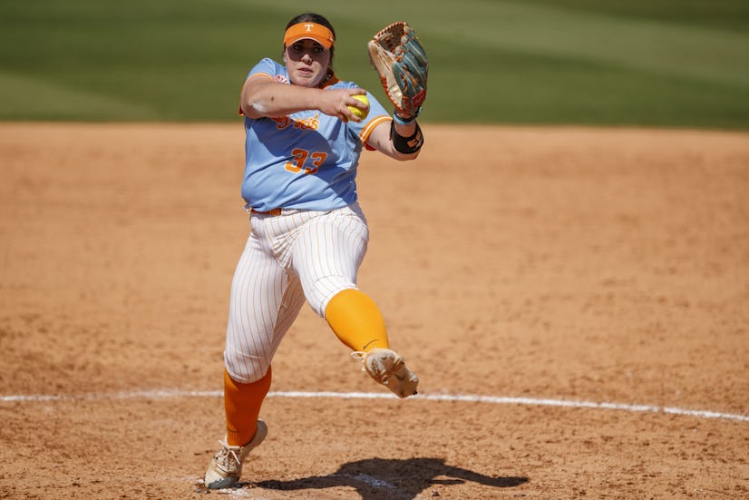 KNOXVILLE, TN - April 21, 2024 - Pitcher Payton Gottshall #33 of the Tennessee Lady Volunteers during the game between the LSU Tigers and the Tennessee Lady Volunteers at Sherri Parker Lee Stadium in Knoxville, TN.