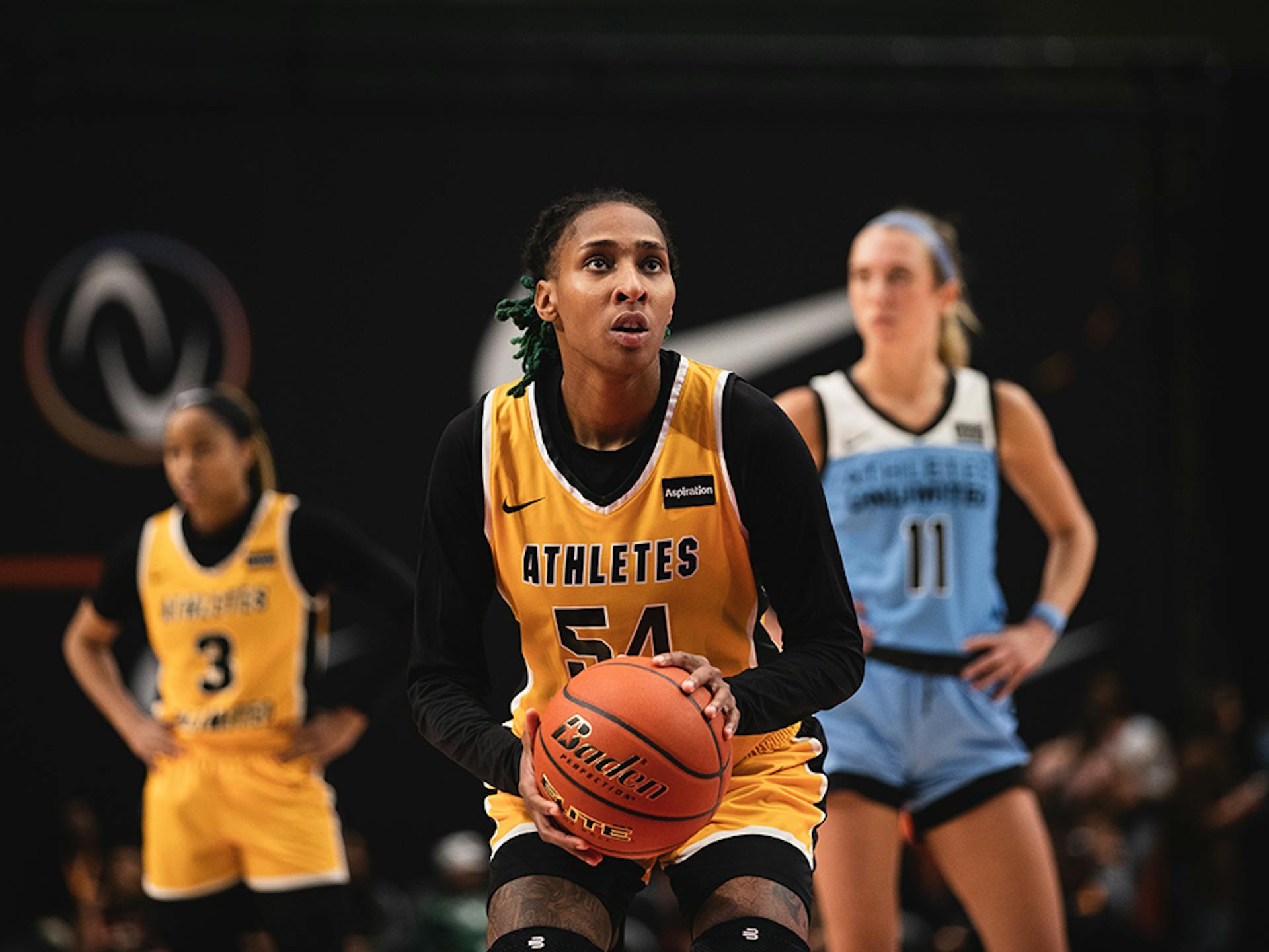 Crystal Bradford at the free-throw line
